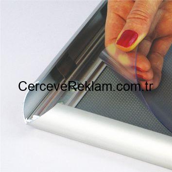 guvenlikli-aluminyum-cerceve-b2-50x70-45mm-03
